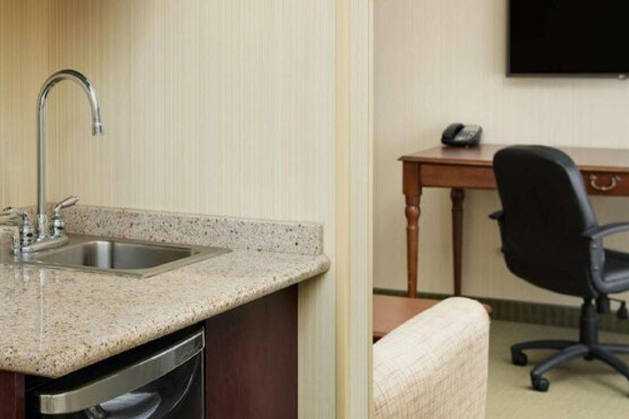 Hotel Doubletree By Hilton Front Royal Blue Ridge Shadows Extérieur photo