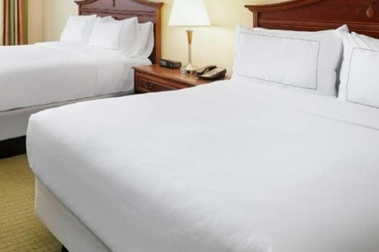 Hotel Doubletree By Hilton Front Royal Blue Ridge Shadows Extérieur photo