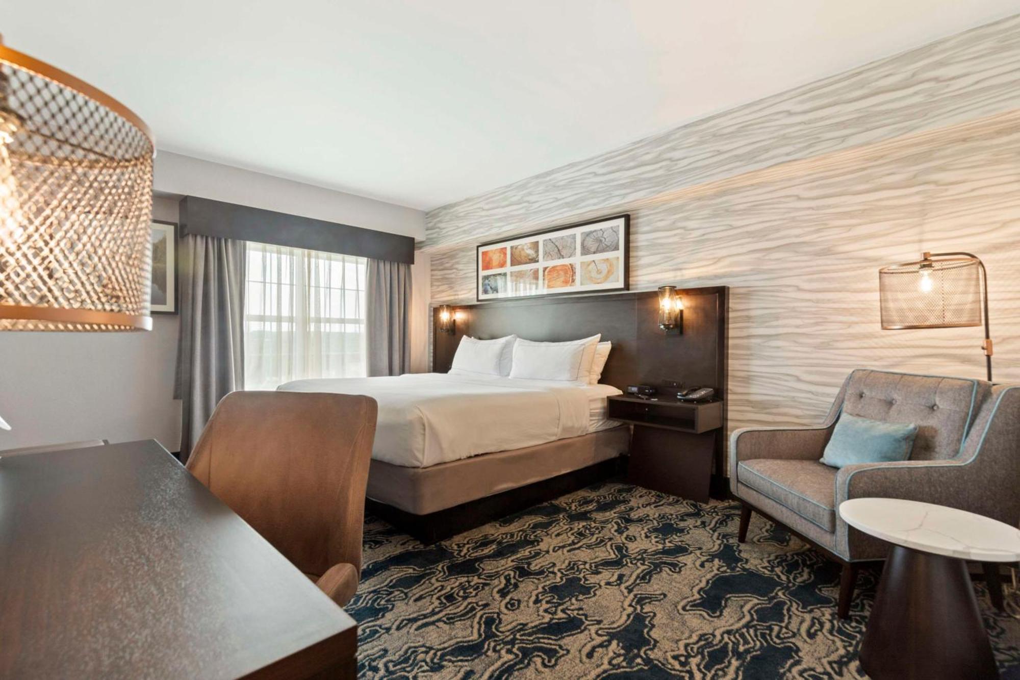 Hotel Doubletree By Hilton Front Royal Blue Ridge Shadows Extérieur photo