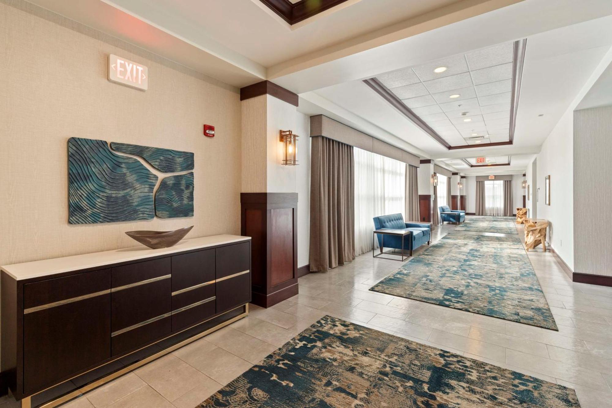 Hotel Doubletree By Hilton Front Royal Blue Ridge Shadows Extérieur photo
